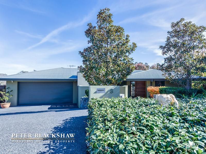 8 Laurence Cl, Jerrabomberra, NSW 2619