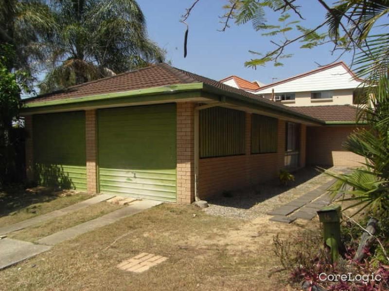 4 Modred St, Carindale, QLD 4152