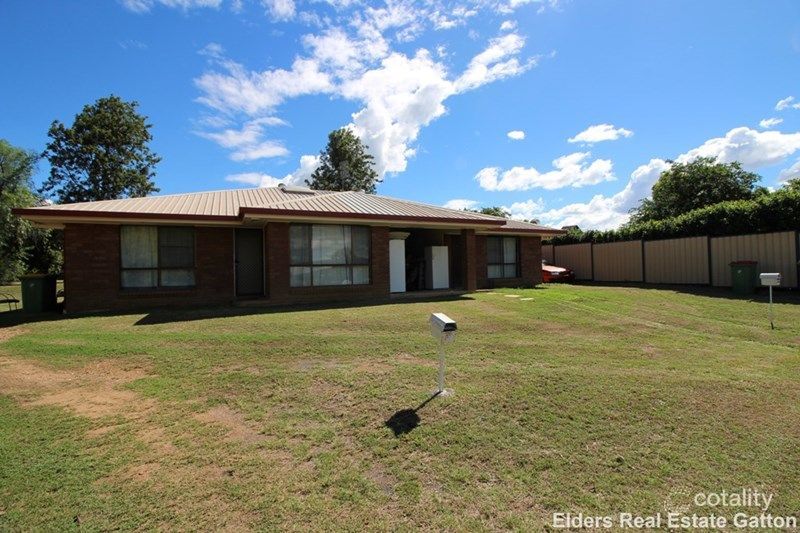 11 Robert St, Grantham, QLD 4347