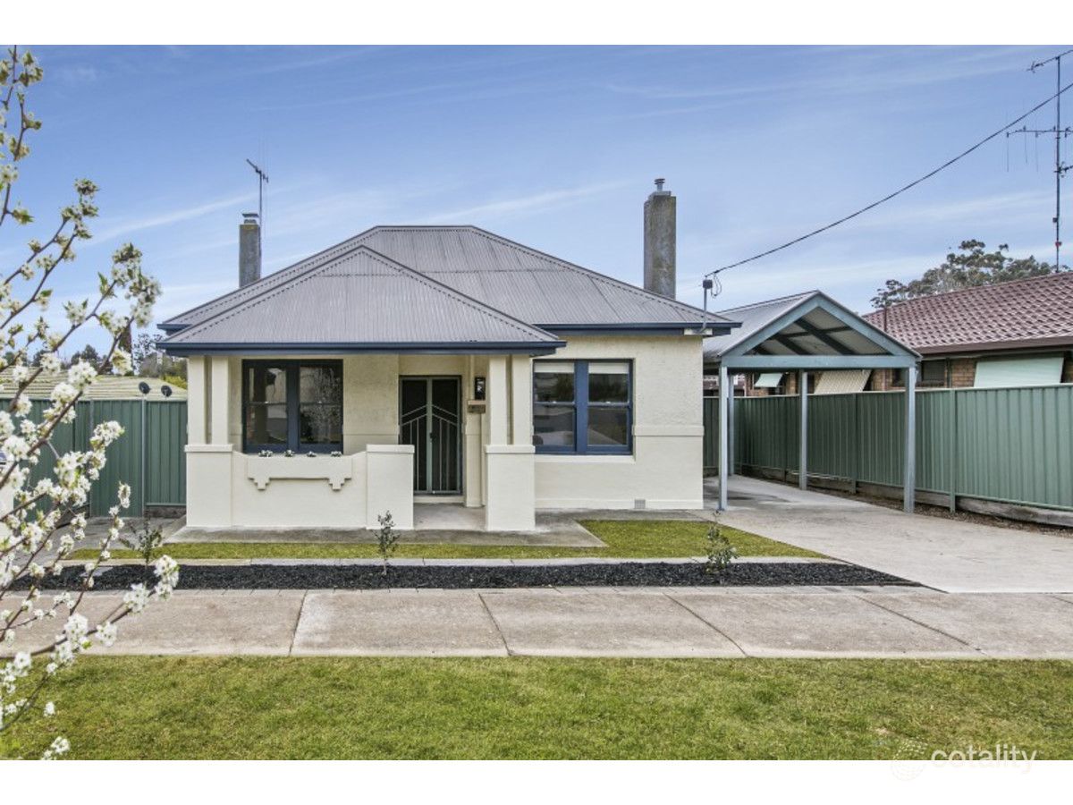 23 Nish St, Flora Hill, VIC 3550