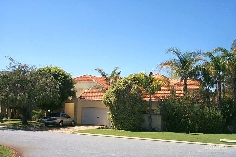 26 Northmore St, Daglish, WA 6008