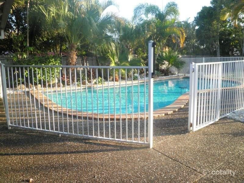 35 Monterey Keys Dr, Helensvale, QLD 4212