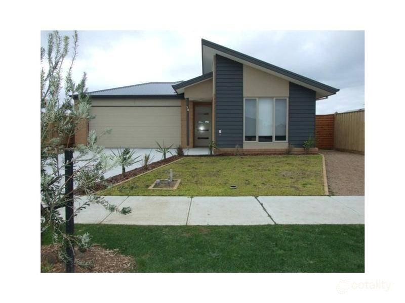 14 Waldorf Rd, Cowes, VIC 3922