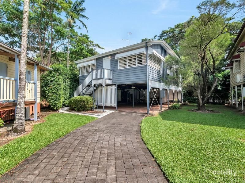 40/404-418 Mccoombe St, Mooroobool, QLD 4870