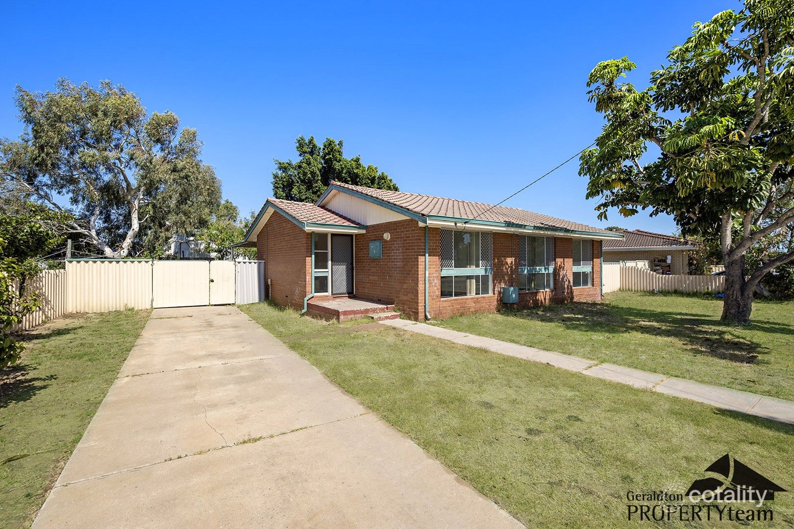 8 Melbourne St, Waggrakine, WA 6530