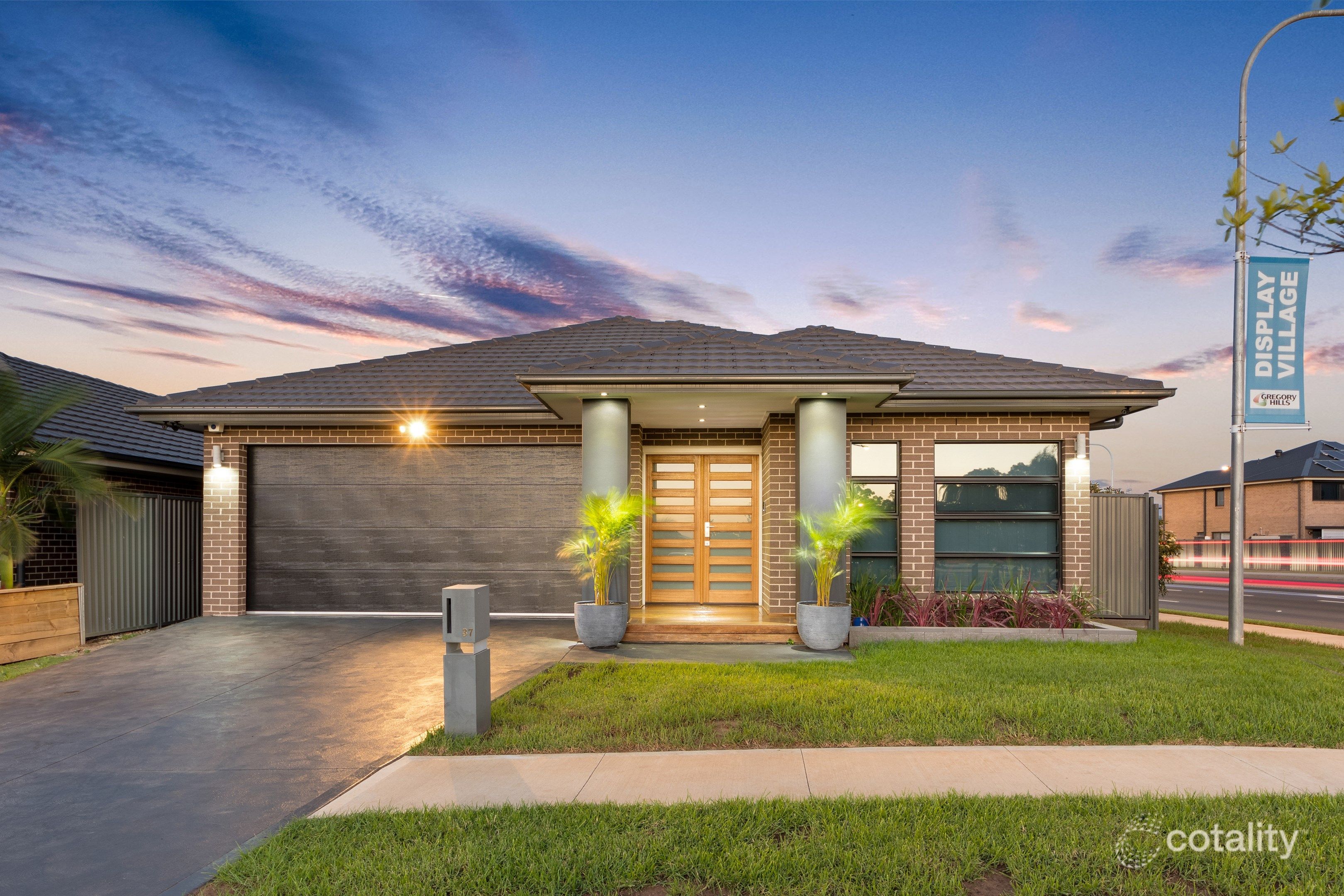 37 Rosella Cct, Gregory Hills, NSW 2557