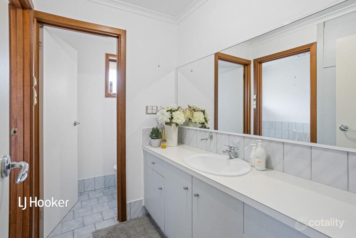 17 Hermitage Pl, Wynn Vale, SA 5127