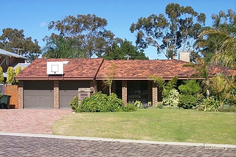 16 Churchlands Ave, Churchlands, WA 6018