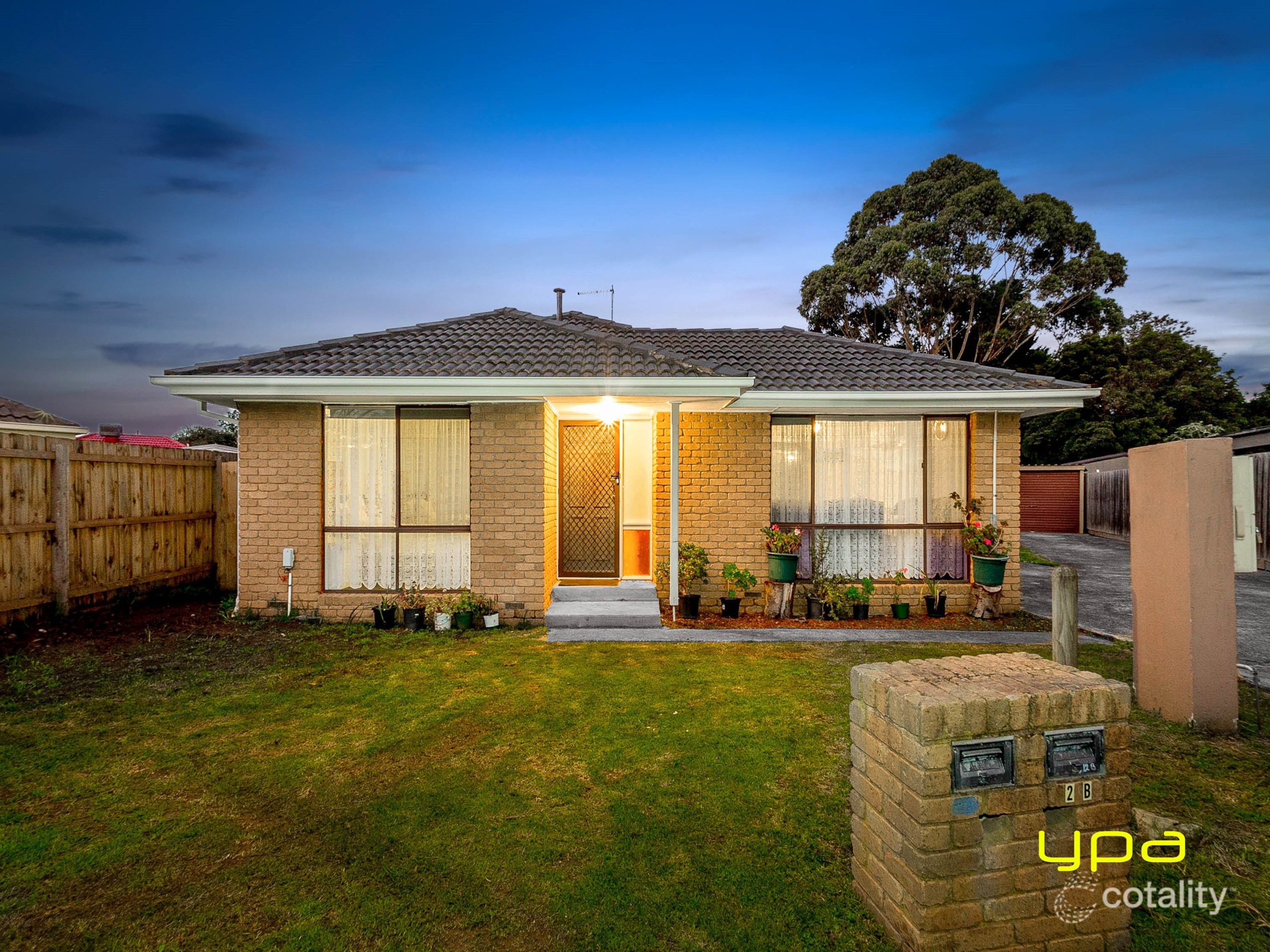 1/12 Bundjil Ct, Cranbourne, VIC 3977