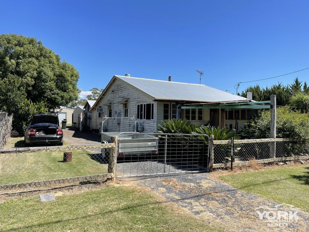 3596 Millmerran Leyburn Rd, Leyburn, QLD 4365