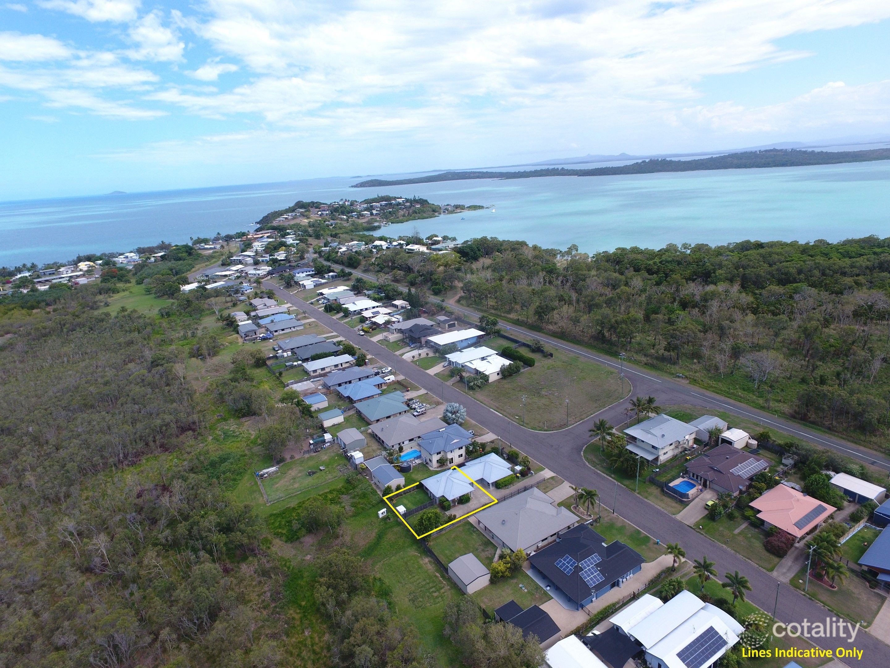 2/42 Brooksfield Dr, Sarina Beach, QLD 4737