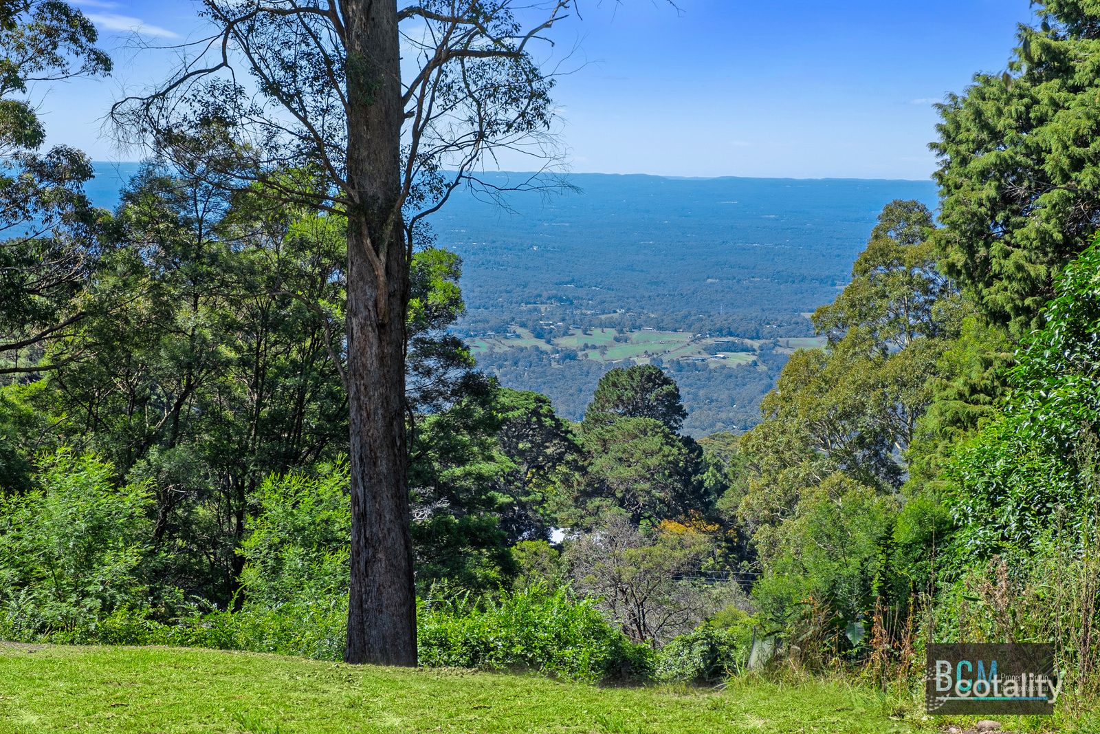 96 Warks Hill Rd, Kurrajong Heights, NSW 2758