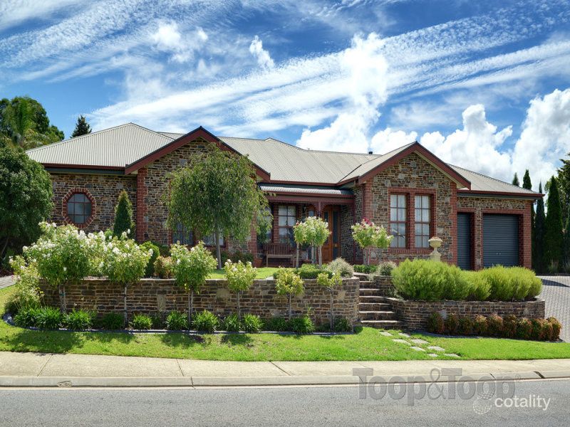 74 Thornton Dr, Greenwith, SA 5125