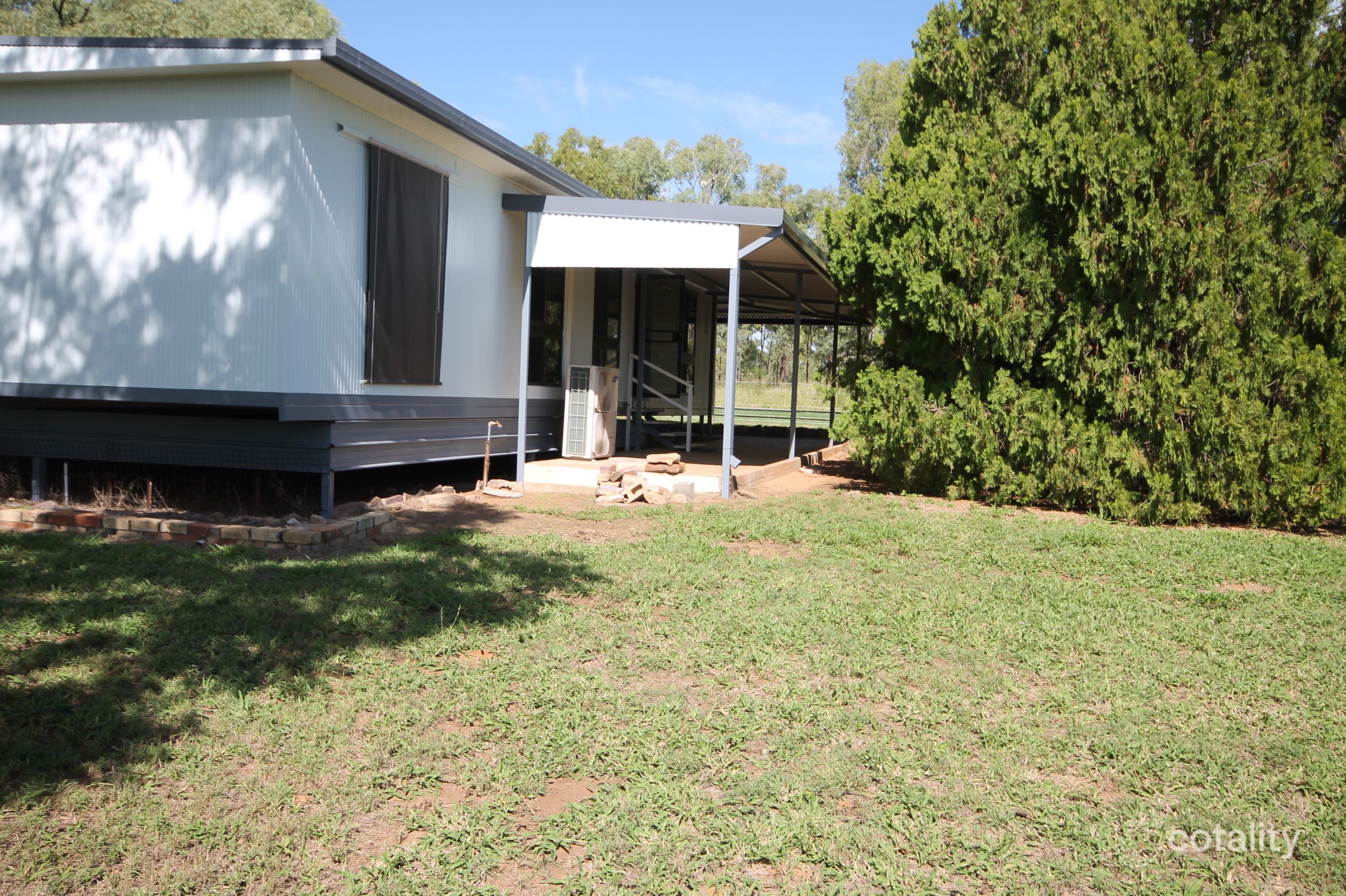 59 Mill St, Pentland, QLD 4816