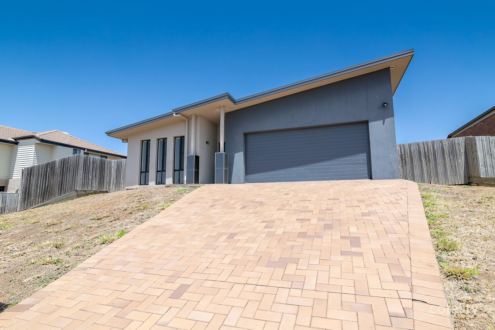 33 Ada St, Leichhardt, QLD 4305