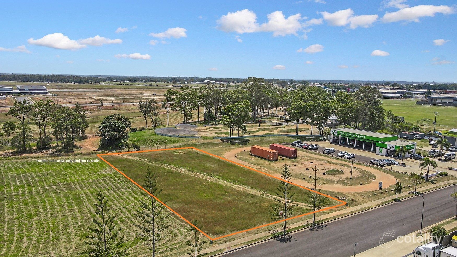 12 Lillian Cres, Kensington, QLD 4670