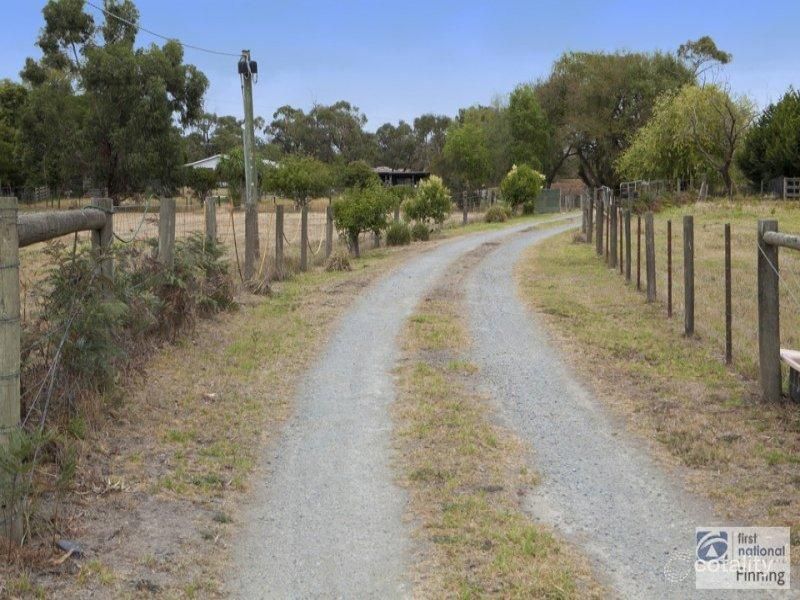 123 Smiths Lane, Pearcedale, VIC 3912