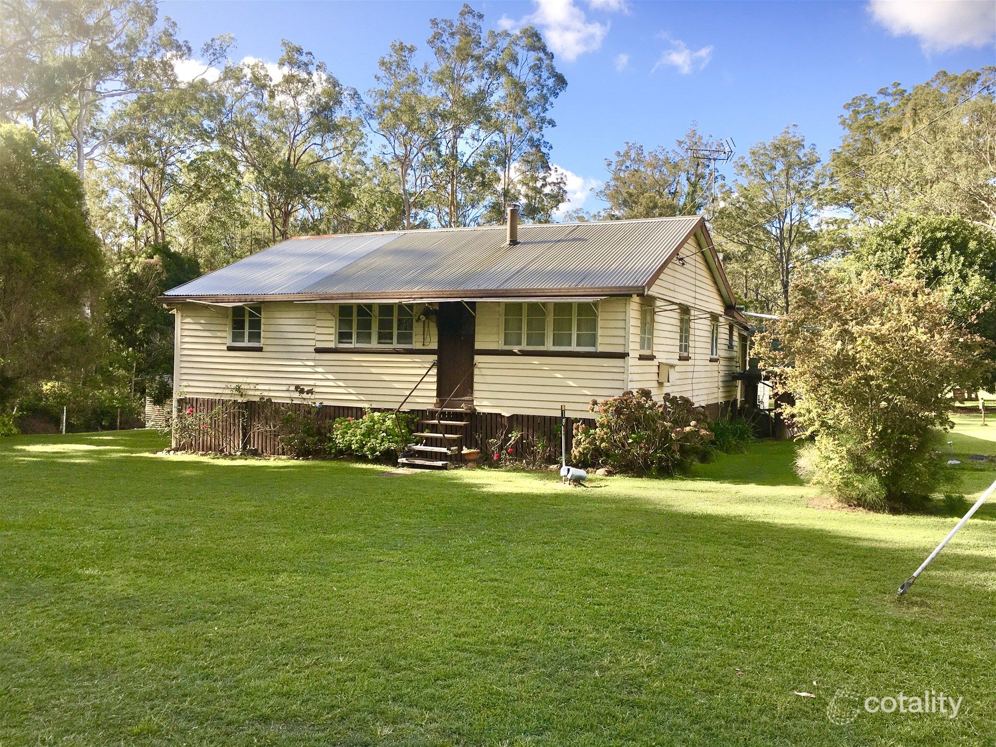 18 Hathaway St, Benarkin, QLD 4314