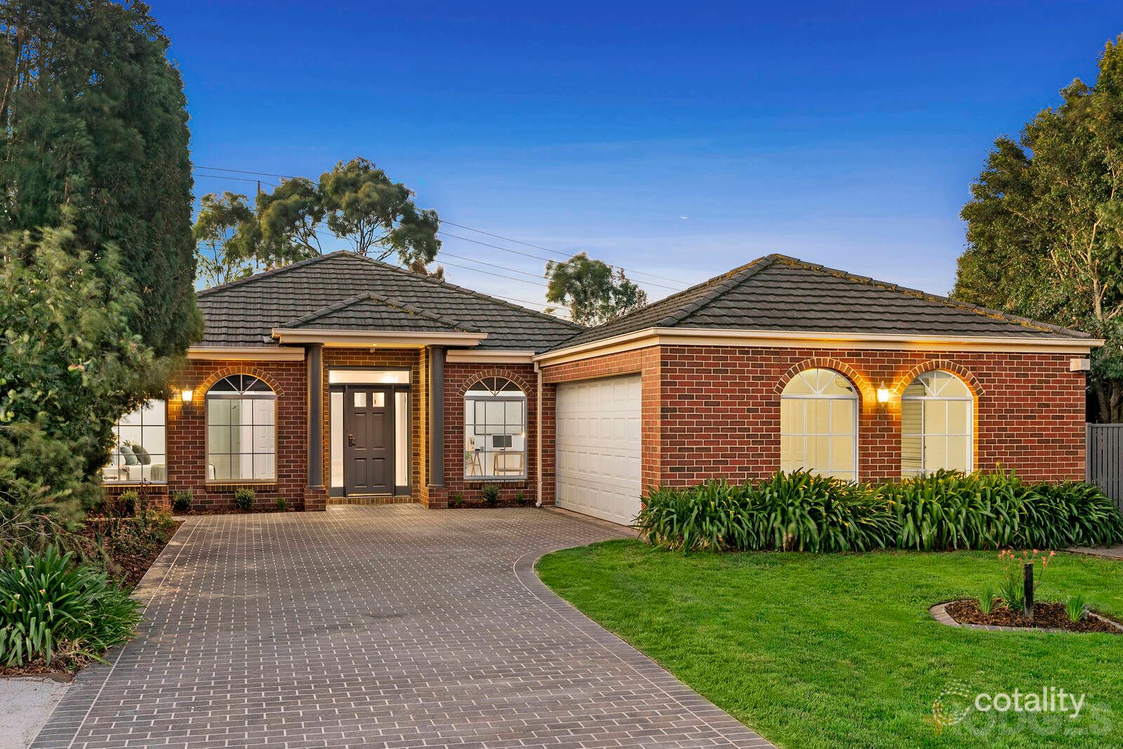 11 Mackie Cl, Hamlyn Heights, VIC 3215