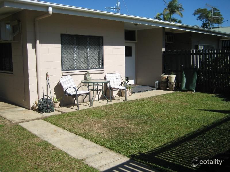 1/233 Buchan St, Westcourt, QLD 4870