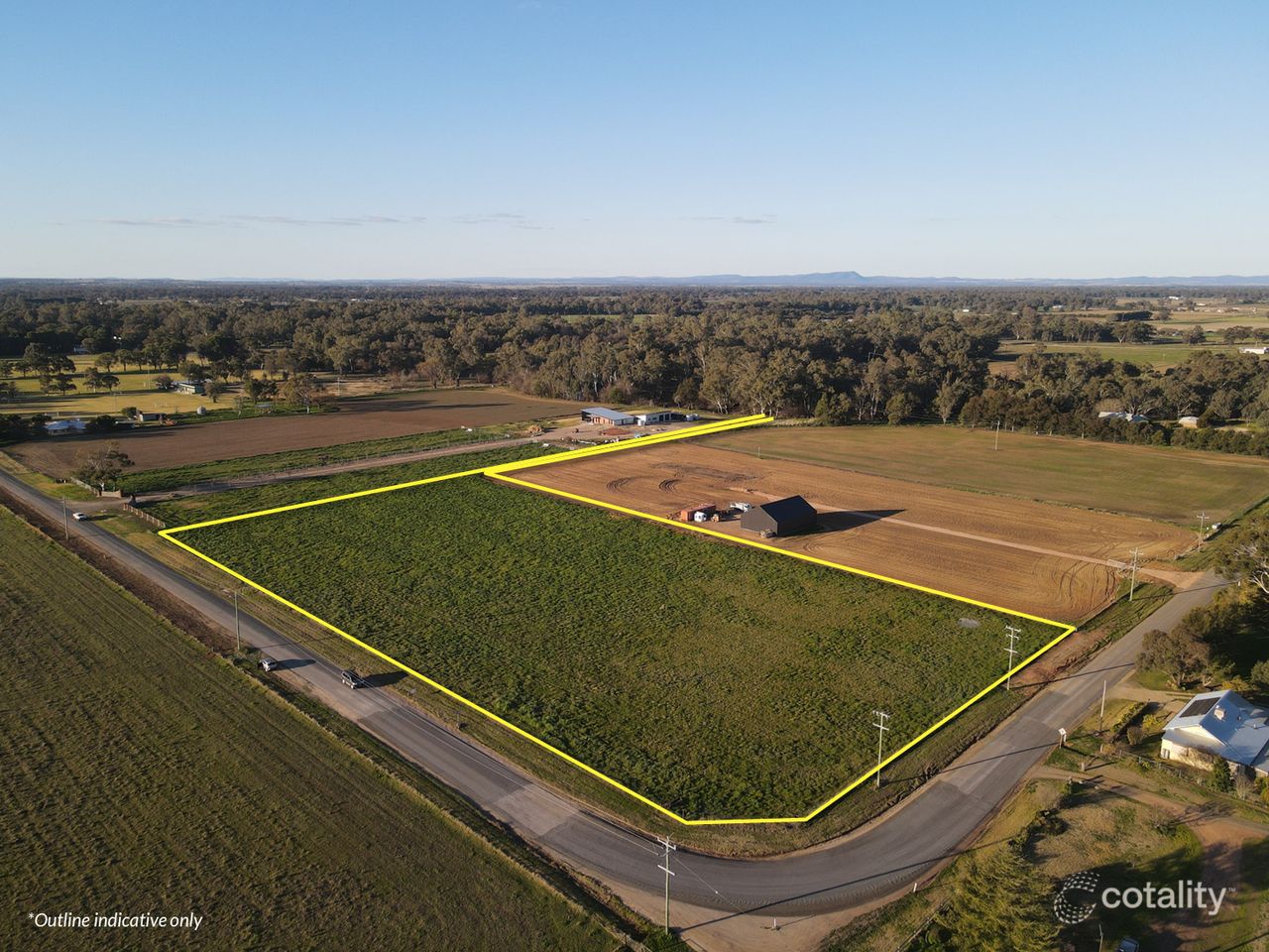 24 College Rd, Forbes, NSW 2871