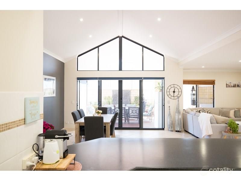 7 Ficarra Way, Sinagra, WA 6065