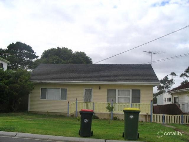 64 Fairview Ave, Engadine, NSW 2233