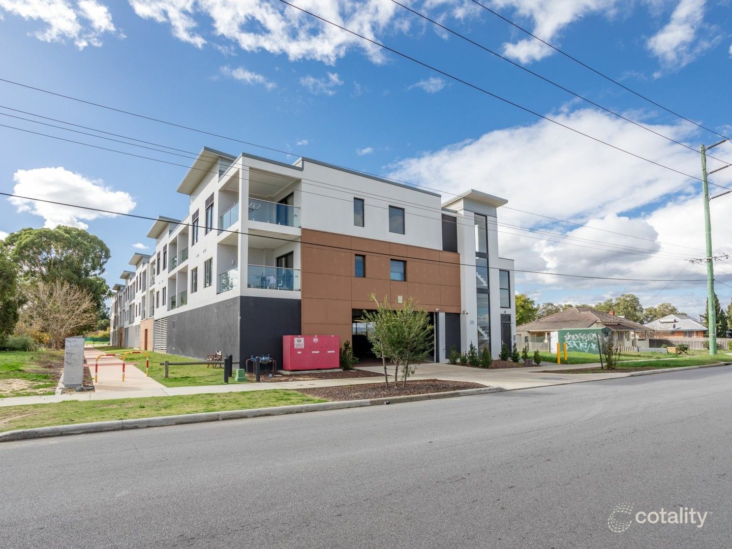 205/348 Railway Pde, Beckenham, WA 6107