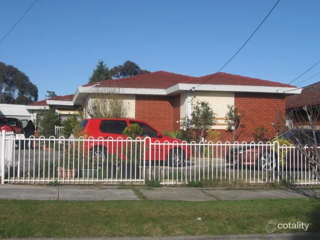 11 Tooradin Ave, Dallas, VIC 3047