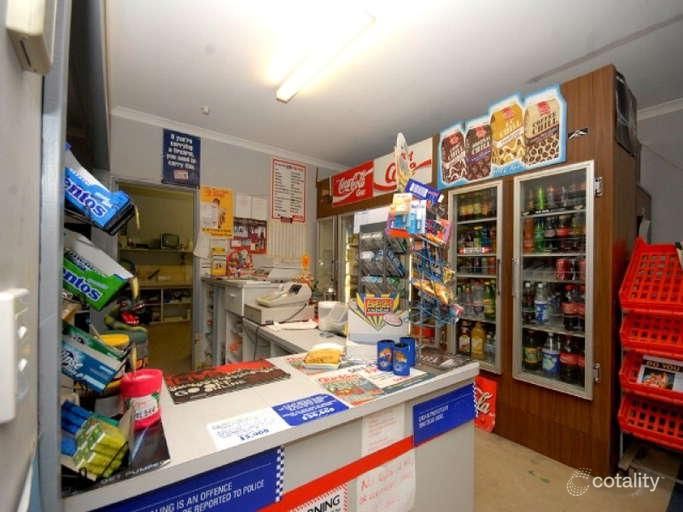 16 Railway St, Calingiri, WA 6569