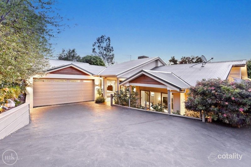 2/11 Bible St, Eltham, VIC 3095