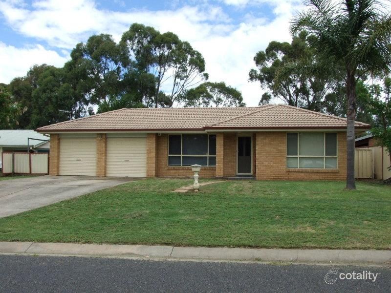 11 Grimes Cl, Denman, NSW 2328
