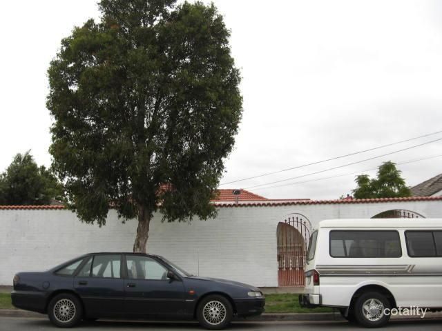 9 Woodlee St, Dandenong, VIC 3175