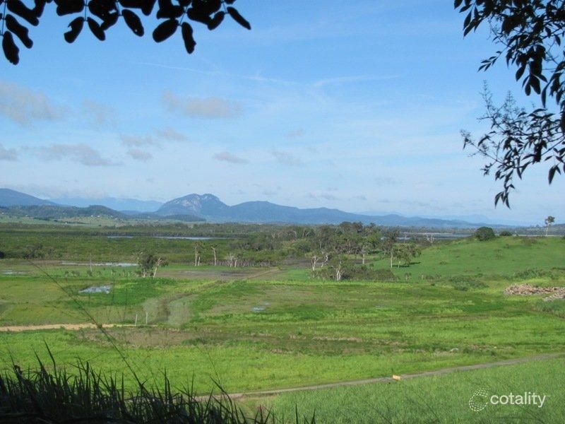 311 Shoal Point Rd, Shoal Point, QLD 4750