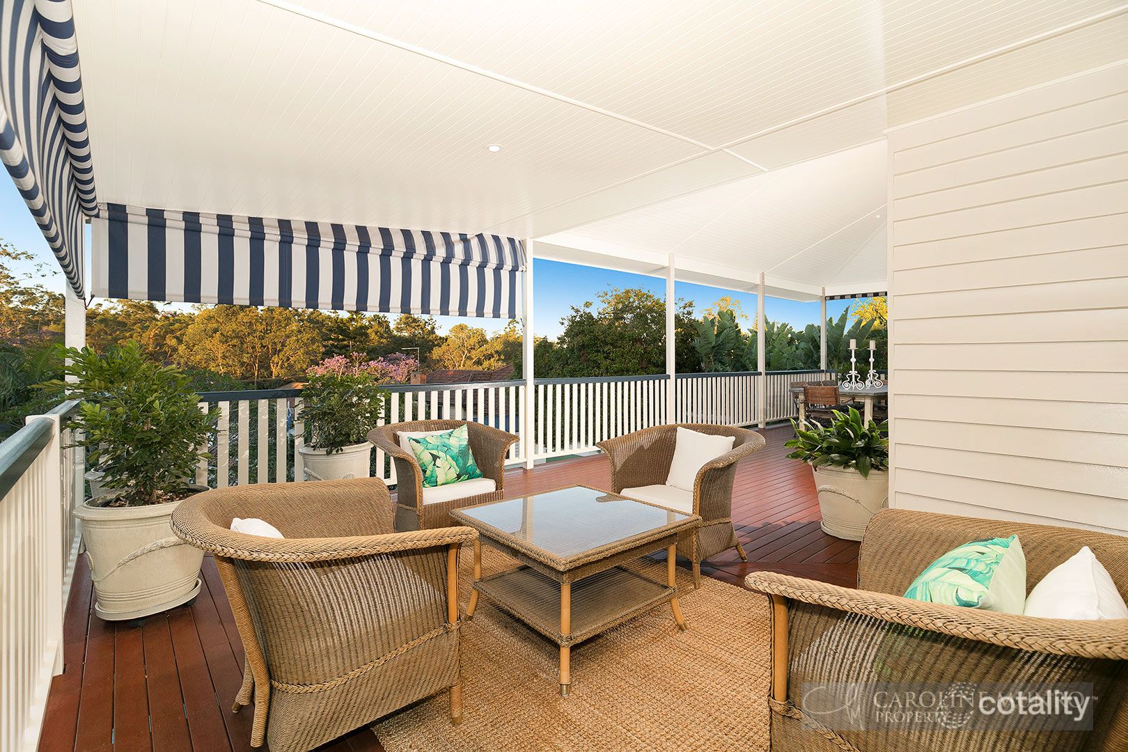 100 Hawken Dr, St Lucia, QLD 4067