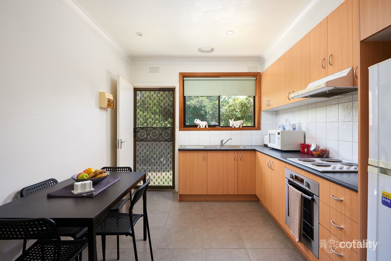 112 Kelvinside Rd, Noble Park, VIC 3174