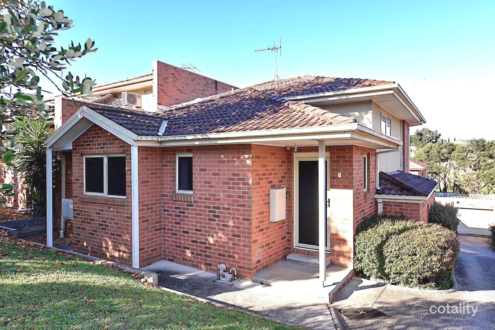 1/136 Ferntree Gully Rd, Oakleigh East, VIC 3166