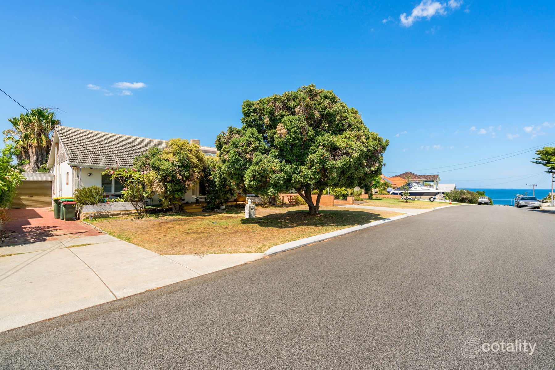 32 Saunders St, North Beach, WA 6020