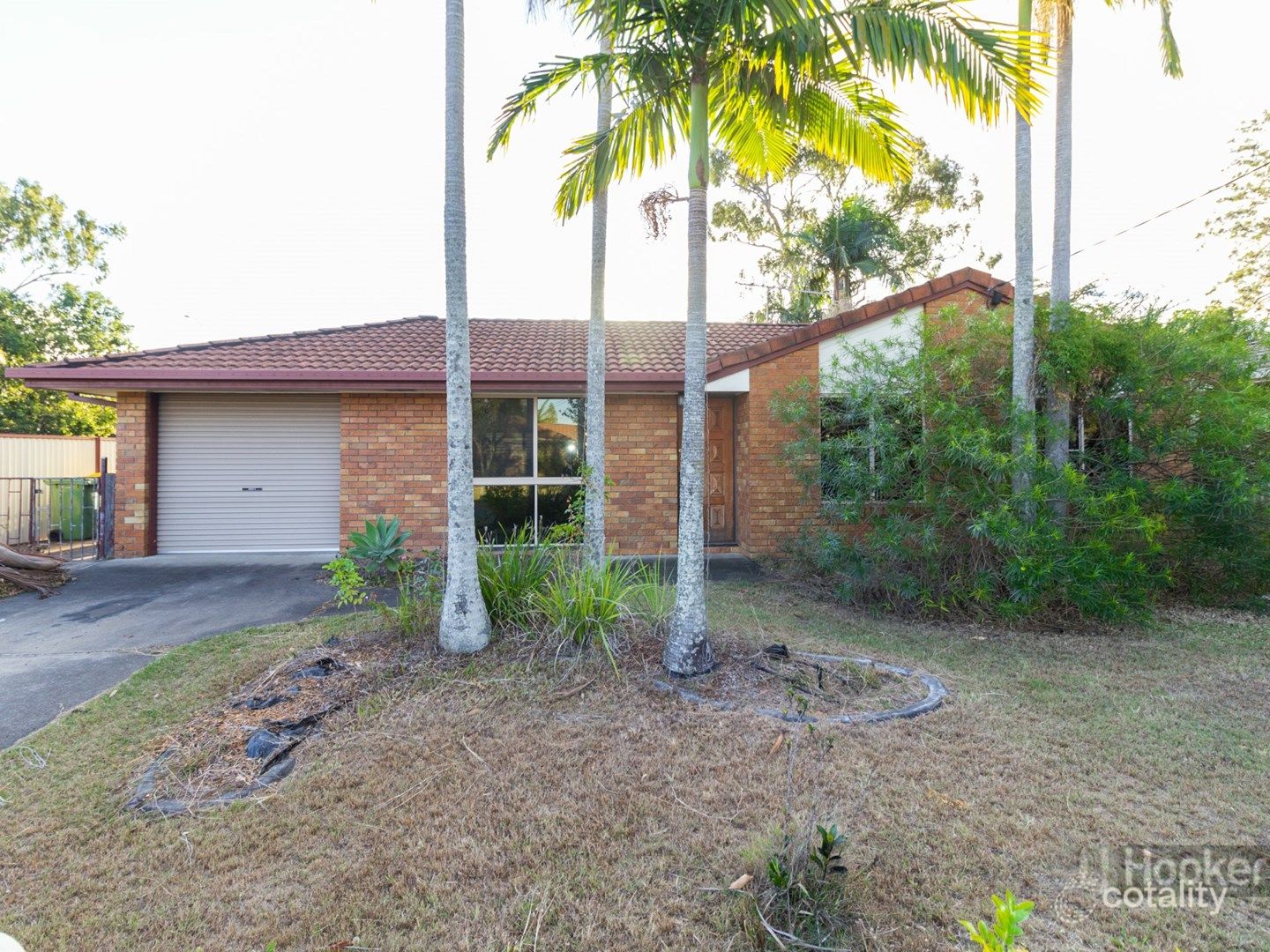 76 Owens Cres, Regents Park, QLD 4118