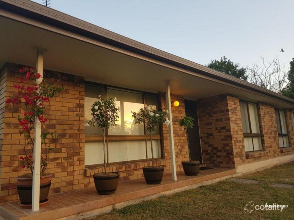 27 Queen St, Jimboomba, QLD 4280