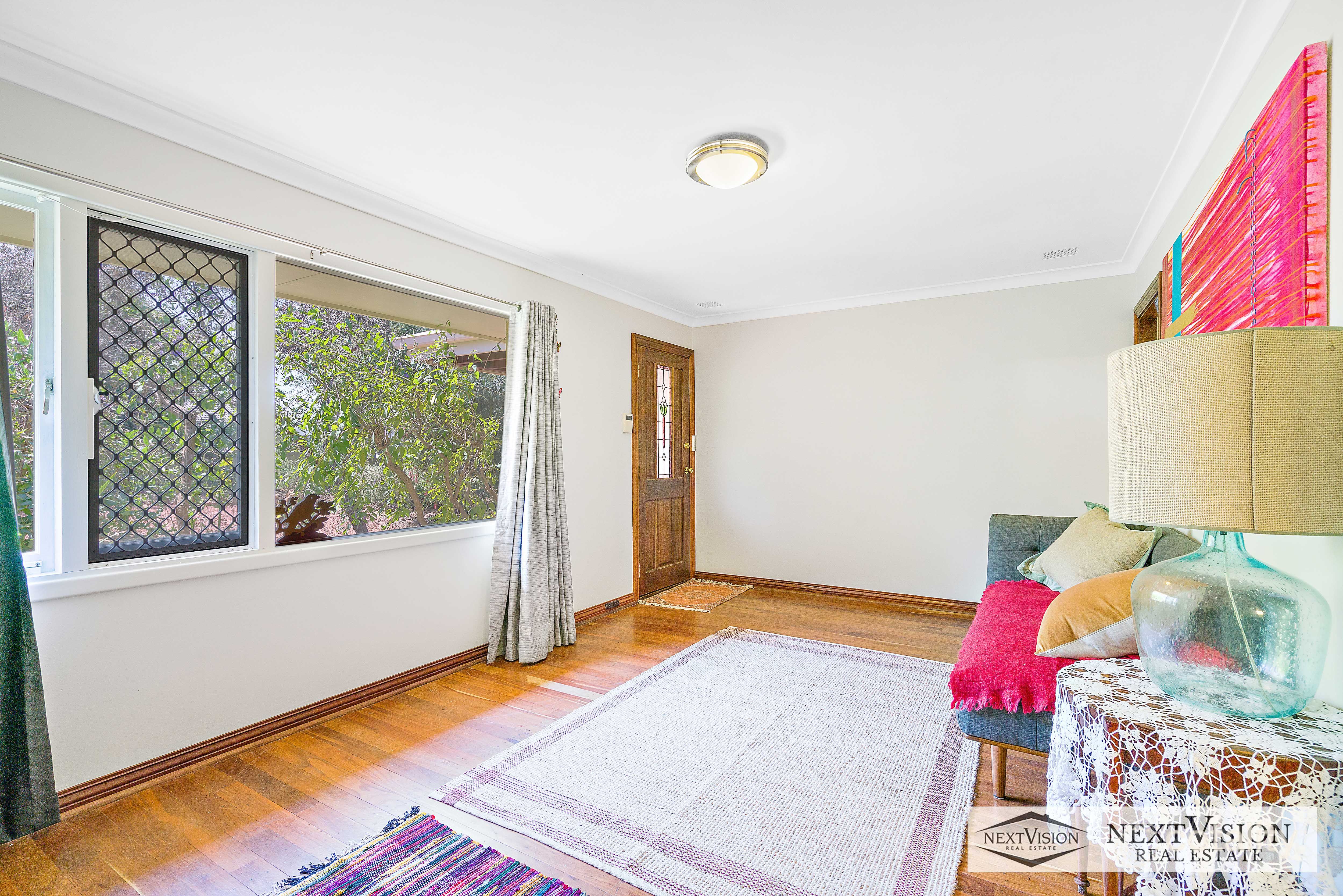 9 Benedick Rd, Coolbellup, WA 6163
