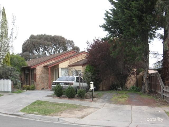 9 Hood Ct, Berwick, VIC 3806