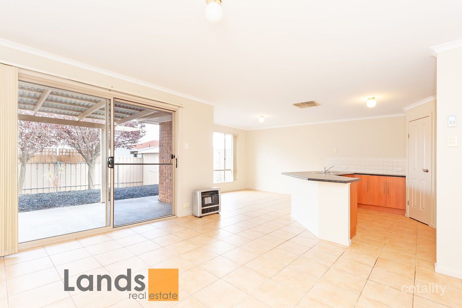 6 Chambers Ct, Evanston Park, SA 5116