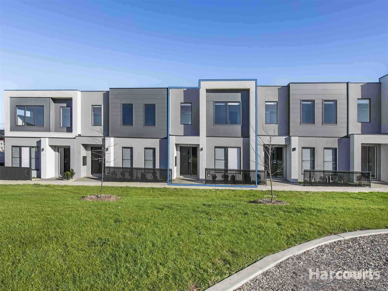 5 Parapet Lane, Clyde North, VIC 3978