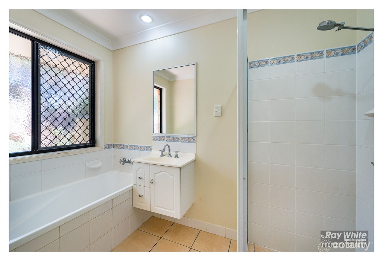 14 Hicks Cl, Gracemere, QLD 4702