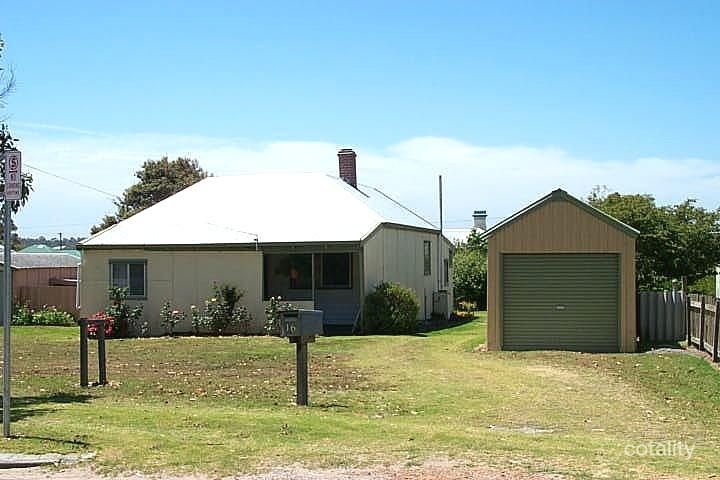 16 Moir St, Centennial Park, WA 6330