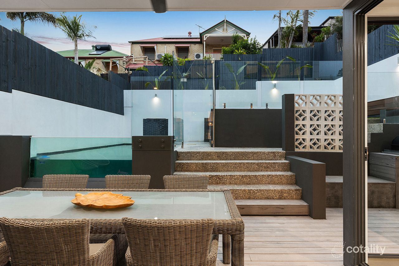 50a Soudan St, Bardon, QLD 4065