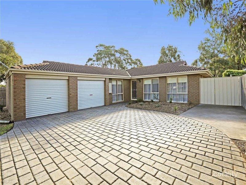 48 Smeaton Cl, Lara, VIC 3212