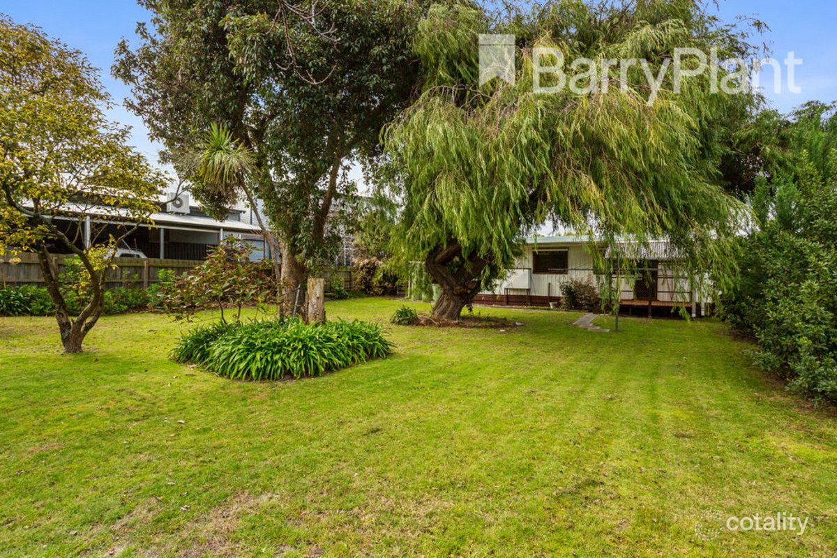 56 First Ave, Rosebud, VIC 3939