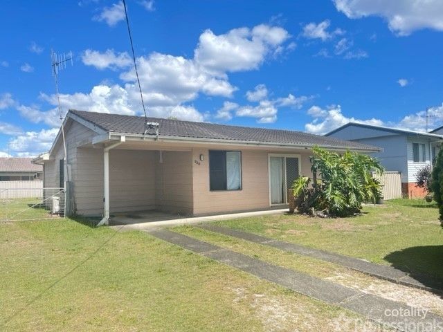 220 The Lakes Way, Tuncurry, NSW 2428